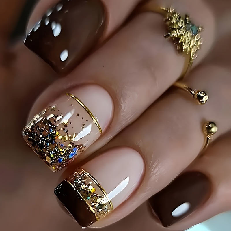 Unghie finte corte e quadrate  - Nail Art Inspo recensione e prezzo